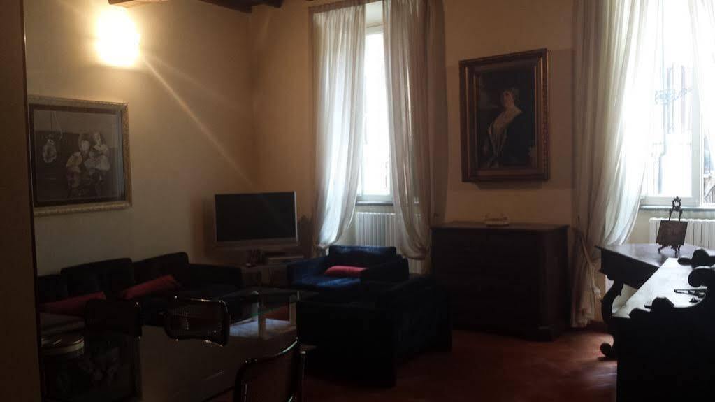 Navona Nice Room Рим Екстер'єр фото
